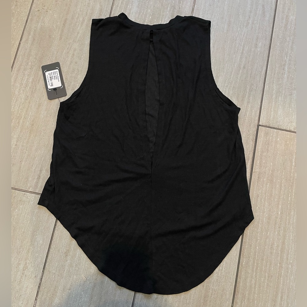 NUX Acacia Keyhole Tank, size S, black